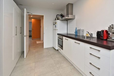 Photo of property in 9/318 Barbadoes Street, Christchurch Central, Christchurch, 8011