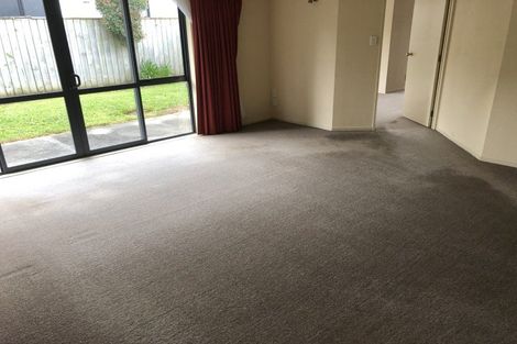 Photo of property in 64 Ruapehu Drive, Fitzherbert, Palmerston North, 4410