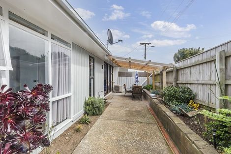 Photo of property in 3/22 Park Avenue, Titahi Bay, Porirua, 5022
