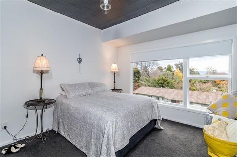 Photo of property in 12 Franklin Terrace, Havelock North, 4130