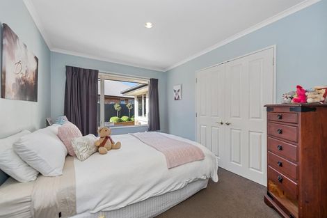 Photo of property in 7 Bayswater Court, Huntington, Hamilton, 3210