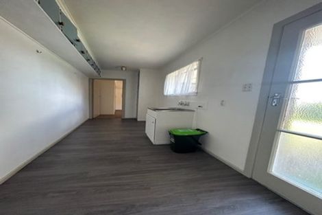 Photo of property in 3a Sutton Crescent, Papatoetoe, Auckland, 2025