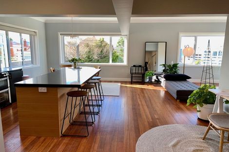 Photo of property in Samoa High Commission, 1/1 Wesley Road, Kelburn, Wellington, 6012