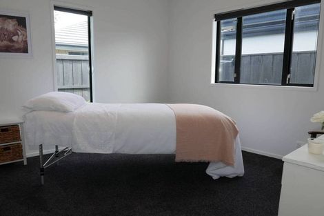 Photo of property in 1 Rostrevor Place, Mairehau, Christchurch, 8052