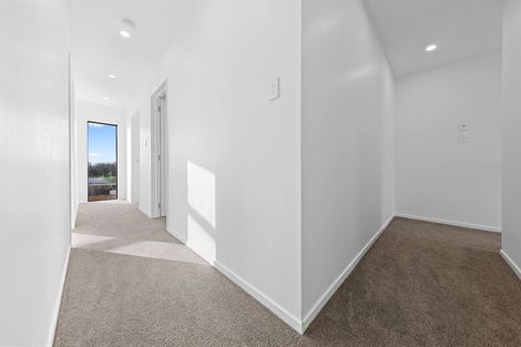 Photo of property in 89c Reeves Road, Pakuranga, Auckland, 2010