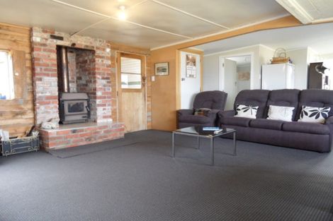 Photo of property in 8 Berney Place, Hinahina, Owaka, 9586