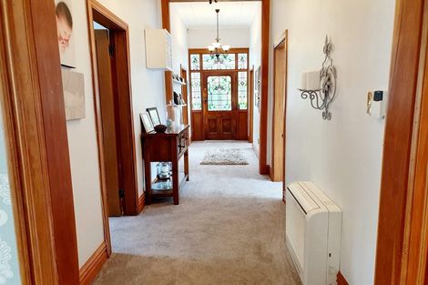 Photo of property in 286 Main Road, Tawa, Wellington, 5028