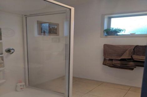 Photo of property in 2/24 Stredwick Drive, Torbay, Auckland, 0630