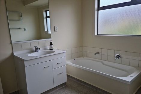 Photo of property in 40 Belvedere Road, Carterton, 5713