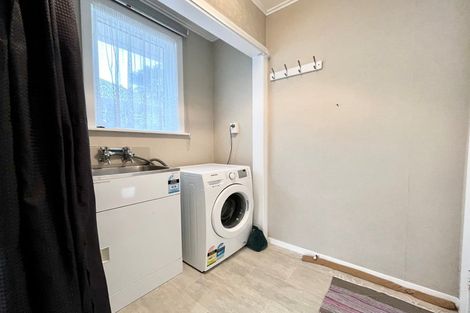 Photo of property in 146 George Street, Stokes Valley, Lower Hutt, 5019