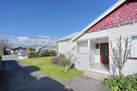 Photo of property in 37 Somerfield Street, Somerfield, Christchurch, 8024