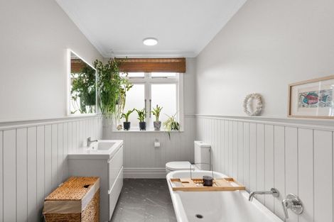 Photo of property in 37 Kiharoa Street, Otaki Beach, Otaki, 5512