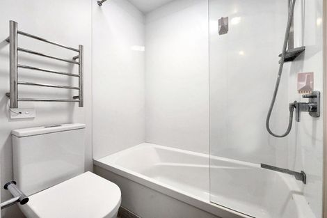 Photo of property in Vedado Apartments, 208/41 Hopper Street, Mount Cook, Wellington, 6011