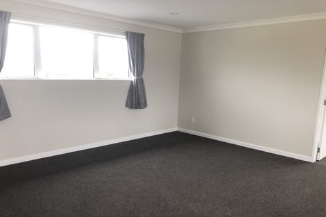 Photo of property in 80 Jeroboam Loop, Kumeu, 0810