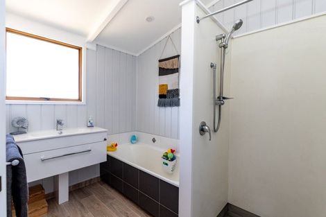 Photo of property in 3 Mahana Road, Ngatea, 3503