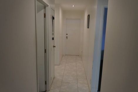 Photo of property in 110 Everglade Drive, Totara Heights, Auckland, 2105