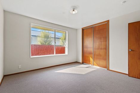 Photo of property in 2/68 Kawau Crescent, Bromley, Christchurch, 8062