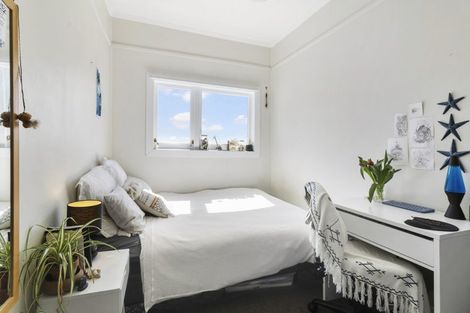 Photo of property in 34 Drummond Street, Mount Cook, Wellington, 6021