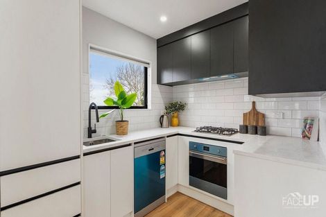 Photo of property in 43a Mirrabooka Avenue, Botany Downs, Auckland, 2010