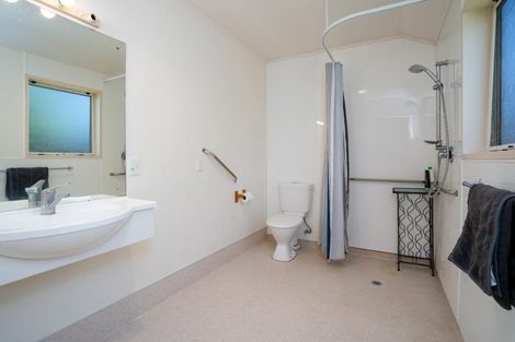 Photo of property in 39 Princes Street, Cambridge, 3434