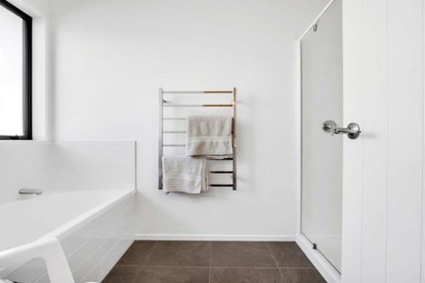 Photo of property in 137 Colombo Road, Waiuku, 2123