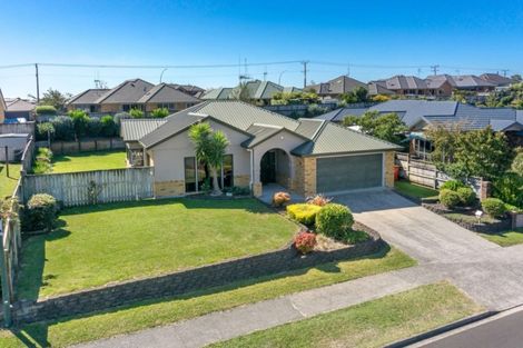 Photo of property in 104 Ayrshire Drive, Grandview Heights, Hamilton, 3200