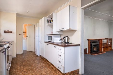 Photo of property in 37 Manuka Street, Elgin, Gisborne, 4010