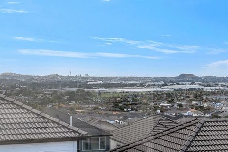 Photo of property in 9 Tiro Street, Flat Bush, Auckland, 2019