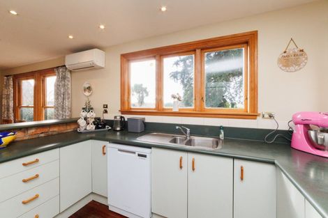 Photo of property in 32 Staces Road, Aokautere, Palmerston North, 4471