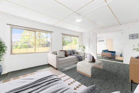 Photo of property in 17 Morriggia Place, Bayview, Auckland, 0629