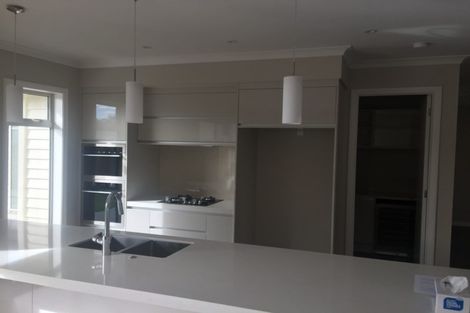 Photo of property in 15 Paso Fino Crescent, Karaka, Papakura, 2113