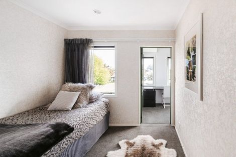 Photo of property in 5 Caernarvon Rise, Bethlehem, Tauranga, 3110