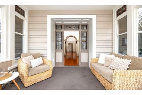 Photo of property in 2/96 Kerrs Road, Avonside, Christchurch, 8061