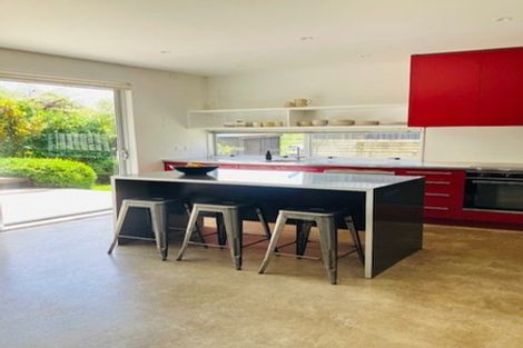 Photo of property in 133 Northland Road, Northland, Wellington, 6012