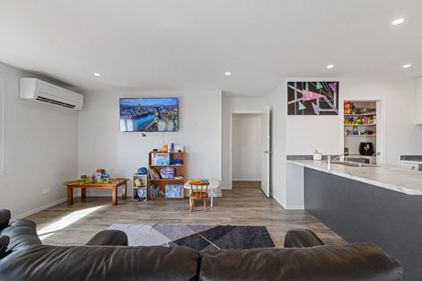 Photo of property in 19 Fairview Street, Tirau, 3410