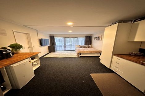 Photo of property in 2b Glen Road, Ranui, Auckland, 0612