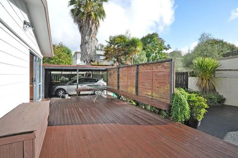 Photo of property in 176 Solar Road, Glen Eden, Auckland, 0602