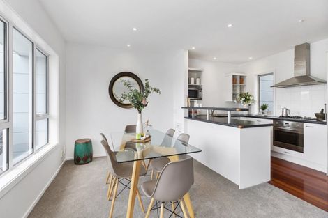 Photo of property in 8b Awa Road, Miramar, Wellington, 6022