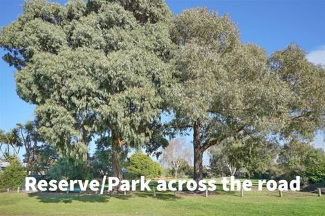 Photo of property in 20 Collins Drive, Waikuku Beach, 7402