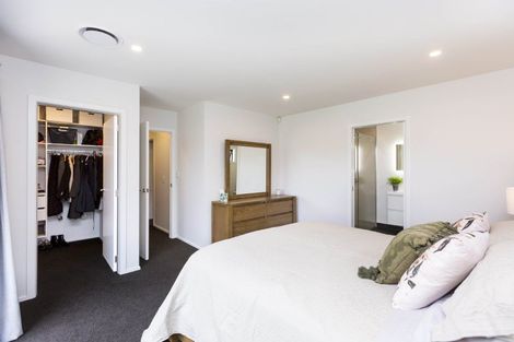 Photo of property in 25 Salisbury Crescent, Wallaceville, Upper Hutt, 5018