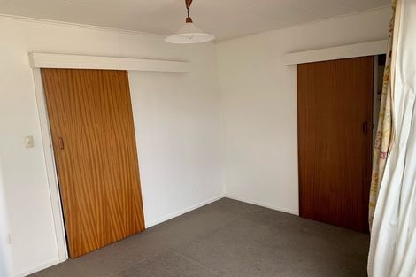 Photo of property in 17 Puketapu Road, Taradale, Napier, 4112