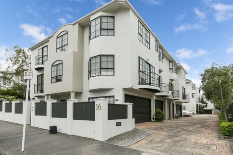 Photo of property in 16e Hobson Street, Thorndon, Wellington, 6011