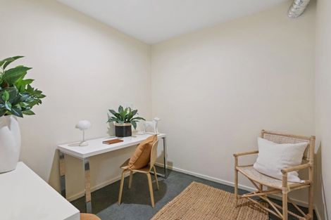 Photo of property in 32 Peverel Street, Riccarton, Christchurch, 8041