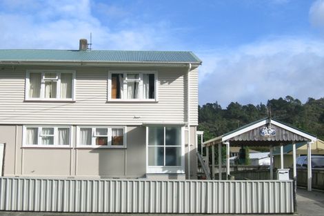Photo of property in 19 Walker Grove, Stokes Valley, Lower Hutt, 5019