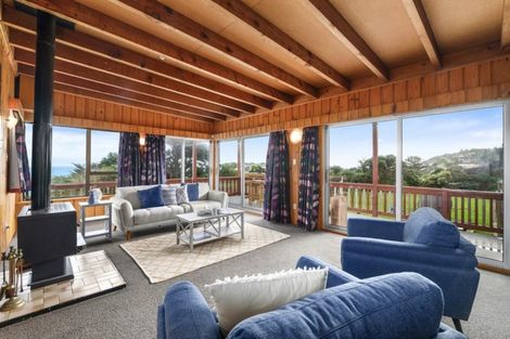 Photo of property in 4 Park Avenue, Titahi Bay, Porirua, 5022