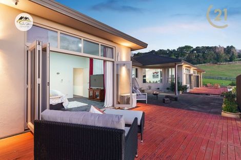 Photo of property in 520 Redoubt Road, Flat Bush, Auckland, 2019