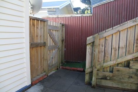 Photo of property in 14 Awa Road, Miramar, Wellington, 6022