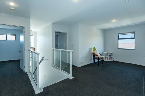 Photo of property in 16 Durell Lane, Halswell, Christchurch, 8025