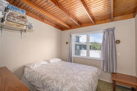 Photo of property in 91 Captain Cook Road, Cooks Beach, Whitianga, 3591