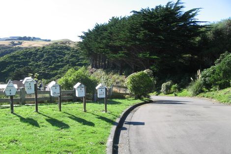 Photo of property in 8 Bushland Grove, Paparangi, Wellington, 6037